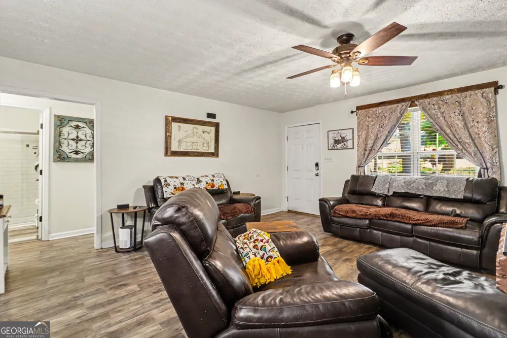 106 Granite ST Hogansville, GA 30230