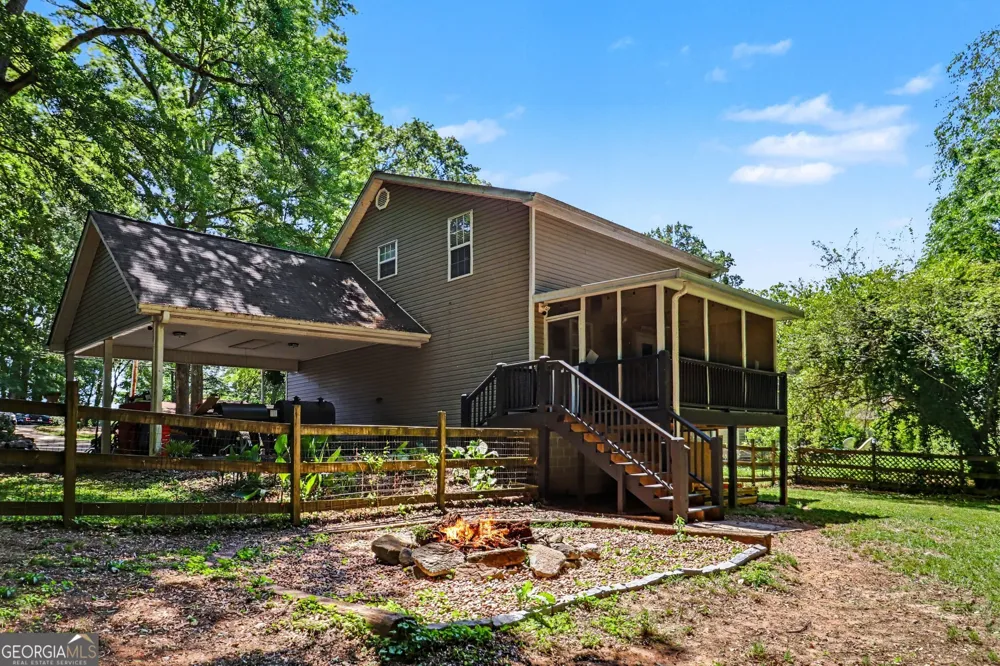 106 Granite ST Hogansville, GA 30230
