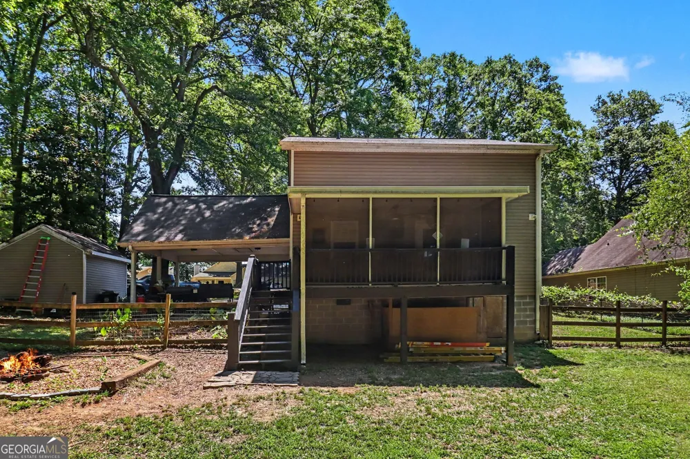 106 Granite ST Hogansville, GA 30230