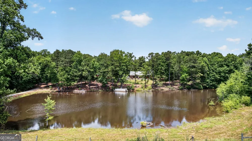 454 Tom Bell RD Milner, GA 30257