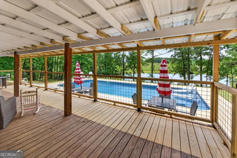 454 Tom Bell RD Milner, GA 30257