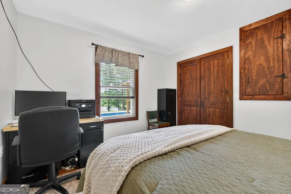 454 Tom Bell RD Milner, GA 30257