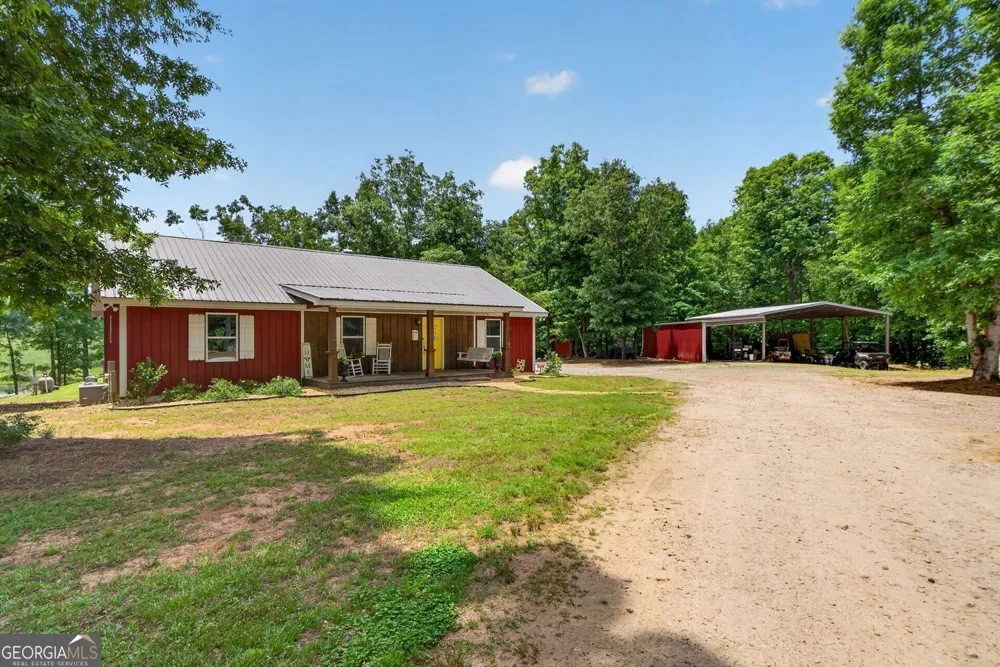454 Tom Bell RD Milner, GA 30257