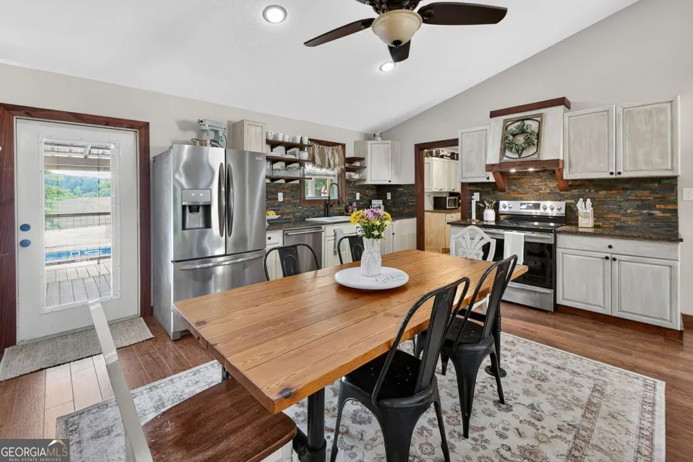 454 Tom Bell RD Milner, GA 30257