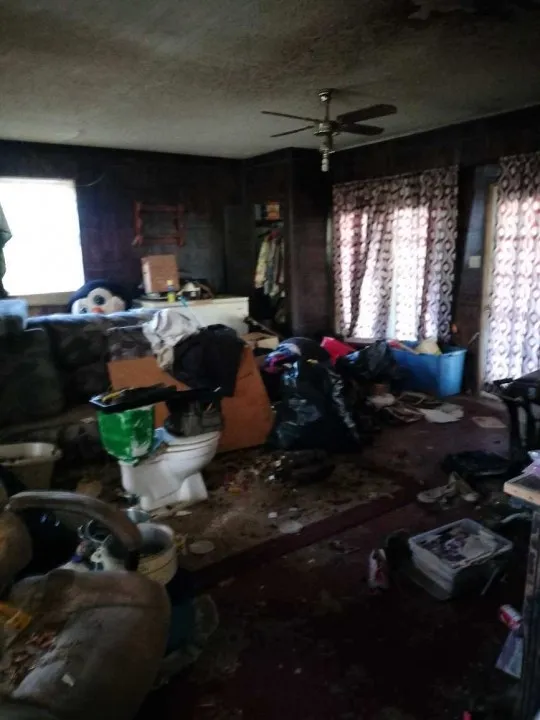 702 Starkey Street Bangs, TX 76823