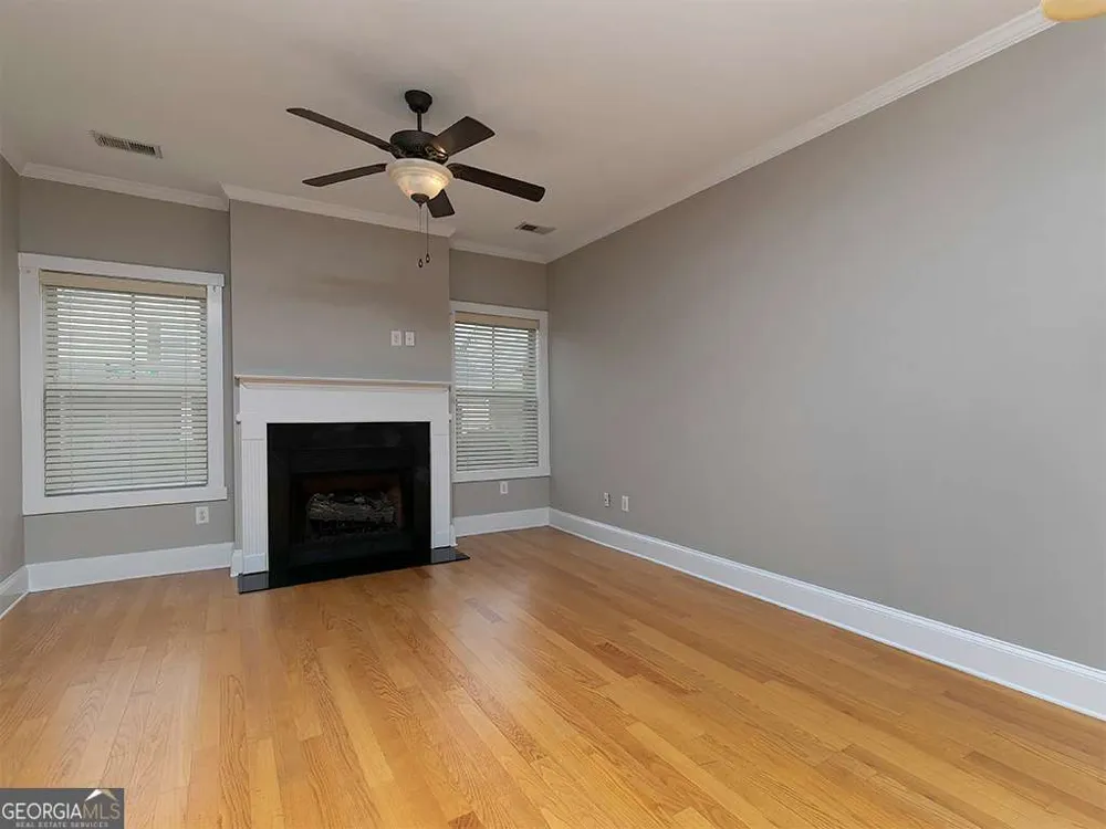 4300 Sandy Pointe Acworth, GA 30101