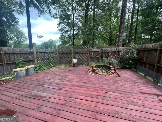113 Burton DR Calhoun, GA 30701