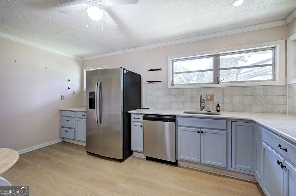 113 Burton DR Calhoun, GA 30701