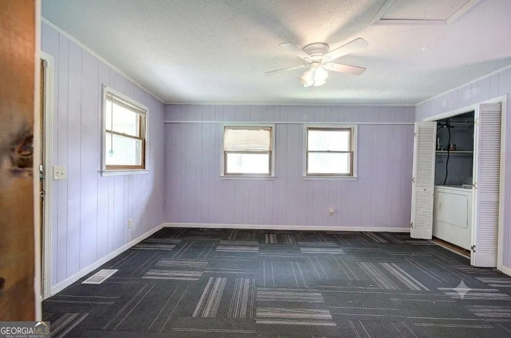 113 Burton DR Calhoun, GA 30701
