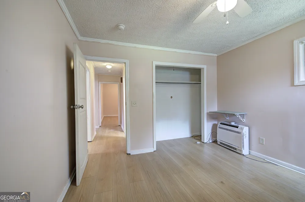 113 Burton DR Calhoun, GA 30701