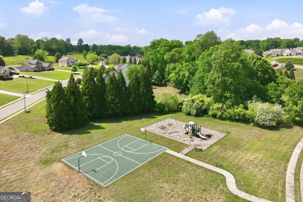 5851 Canterbury WAY Clermont, GA 30527