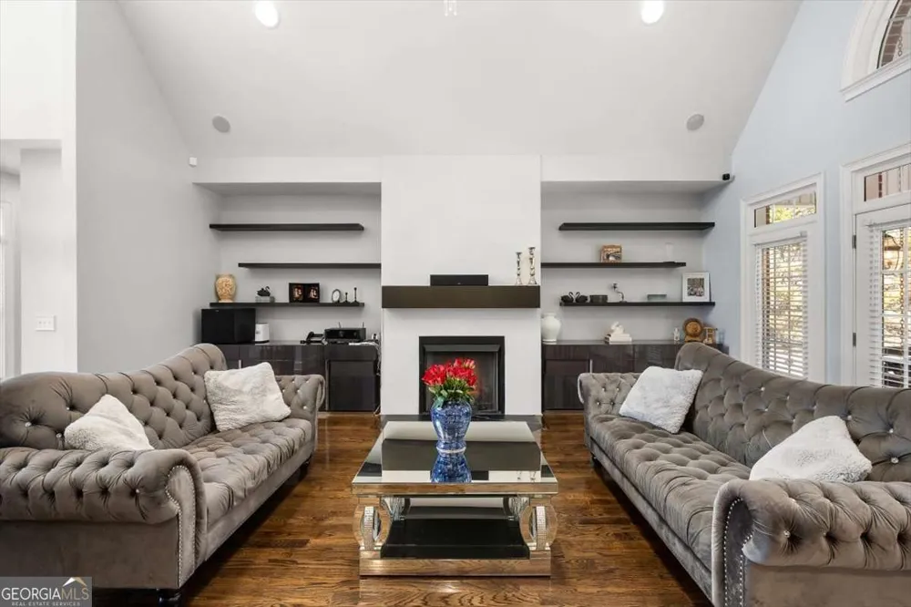 1746 Wayside RD Kingston, GA 30145