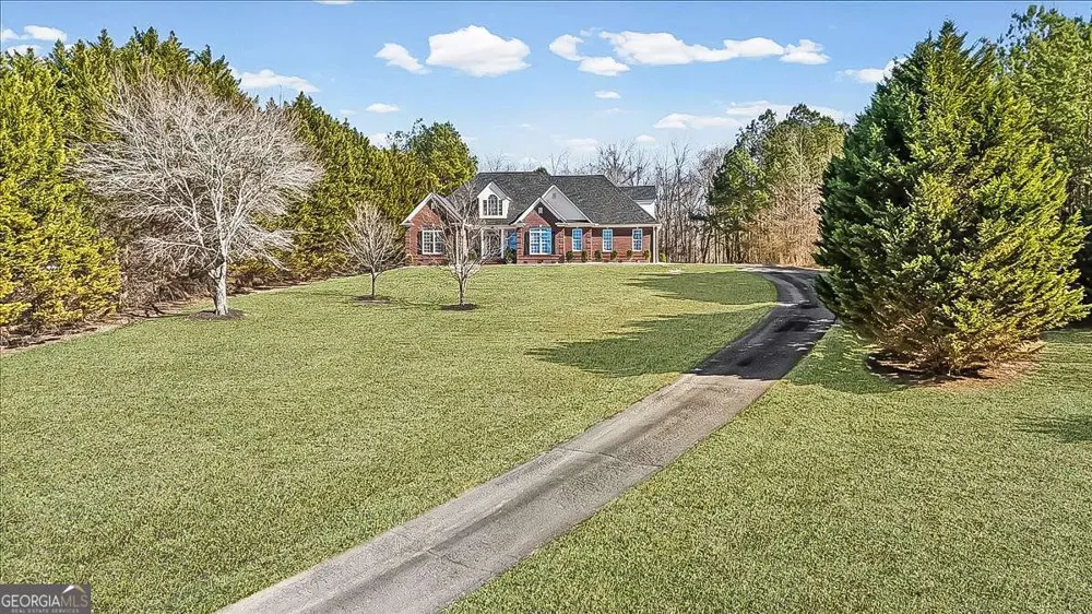 1746 Wayside RD Kingston, GA 30145