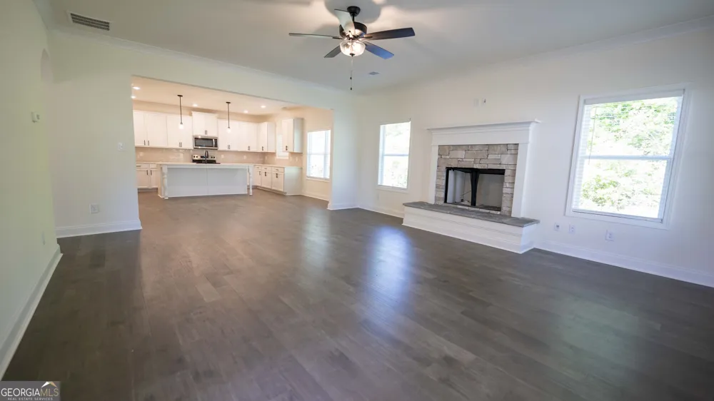 126 Bluecoat TRL Byron, GA 31008