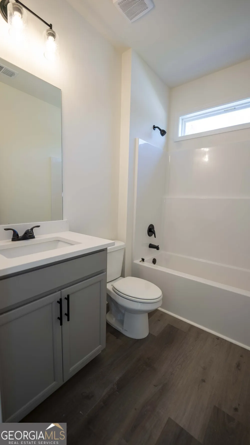 126 Bluecoat TRL Byron, GA 31008