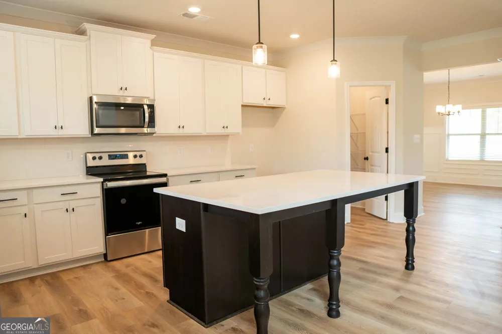126 Bluecoat TRL Byron, GA 31008