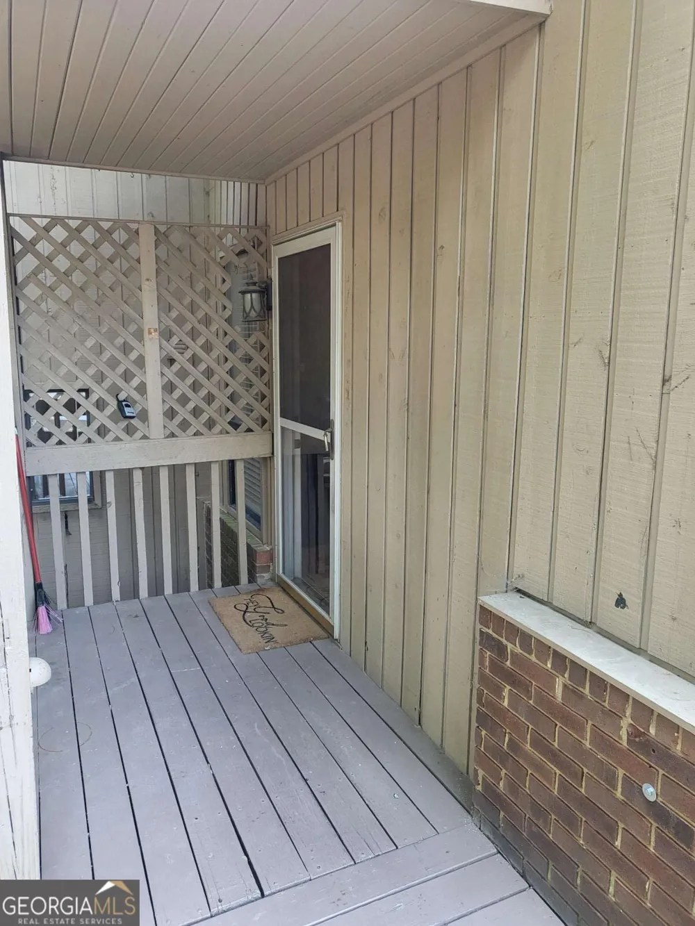 1102 Pine Tree DR Buford, GA 30518