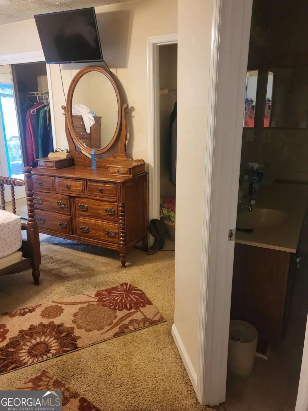 1102 Pine Tree DR Buford, GA 30518