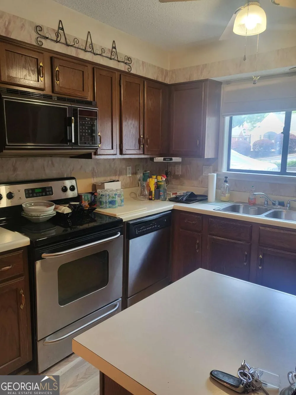 1102 Pine Tree DR Buford, GA 30518
