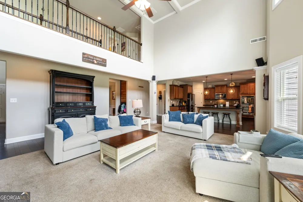 73 Palomino DR Newnan, GA 30265