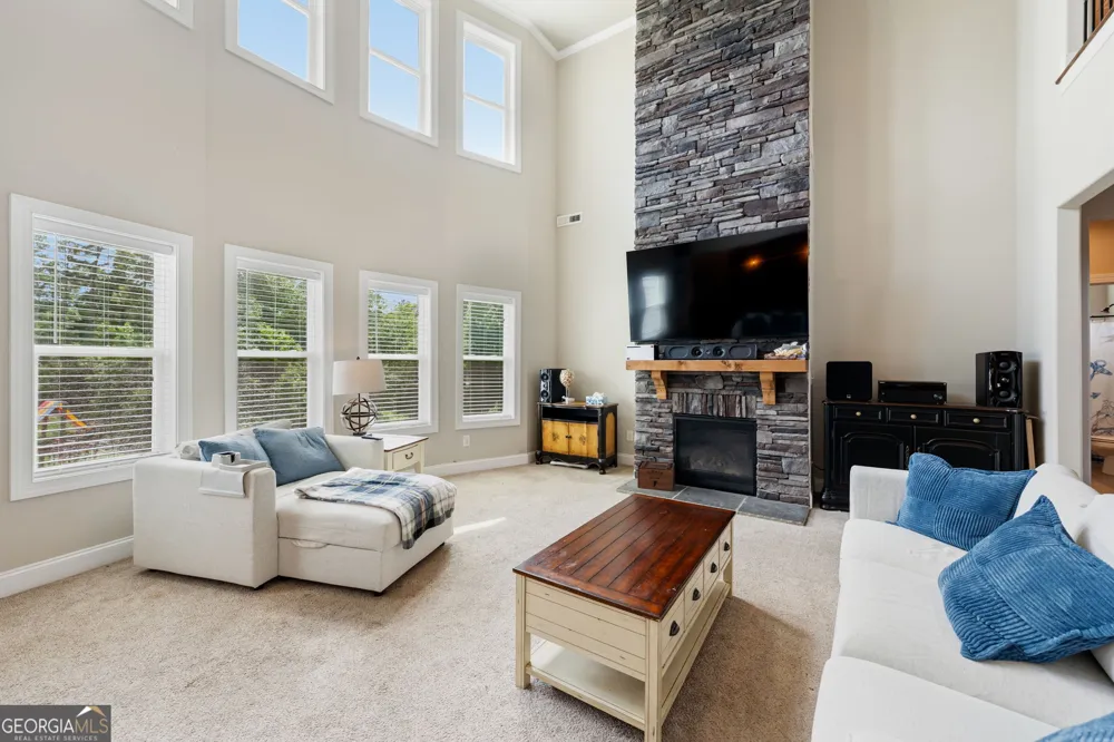 73 Palomino DR Newnan, GA 30265