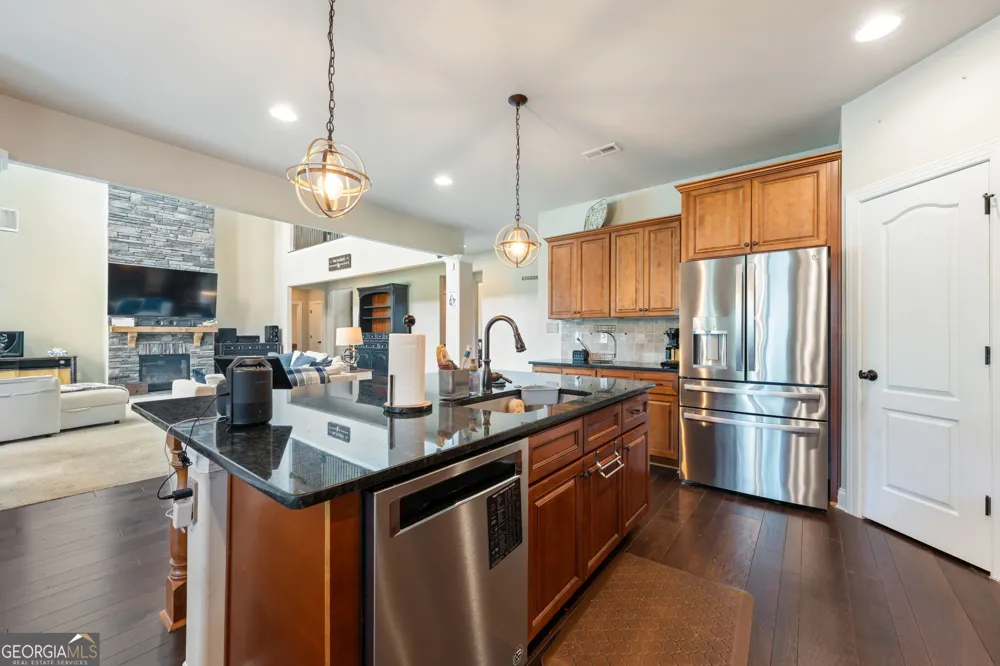 73 Palomino DR Newnan, GA 30265