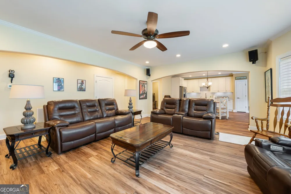 73 Palomino DR Newnan, GA 30265