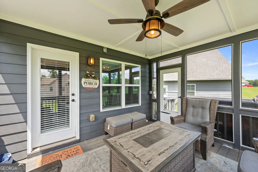73 Palomino DR Newnan, GA 30265