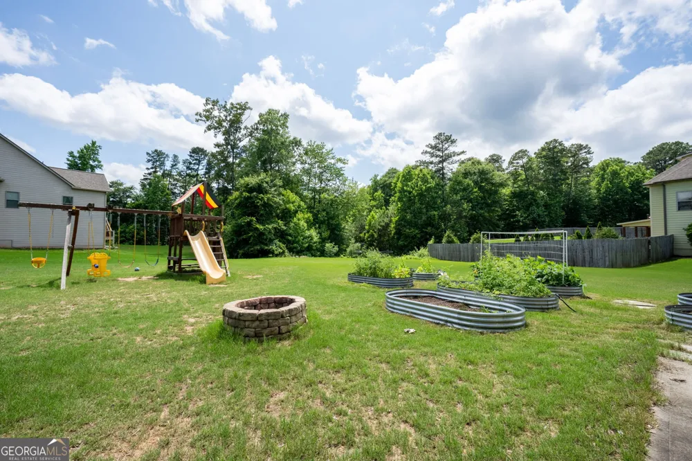73 Palomino DR Newnan, GA 30265