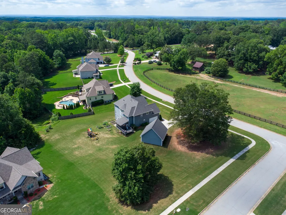 73 Palomino DR Newnan, GA 30265