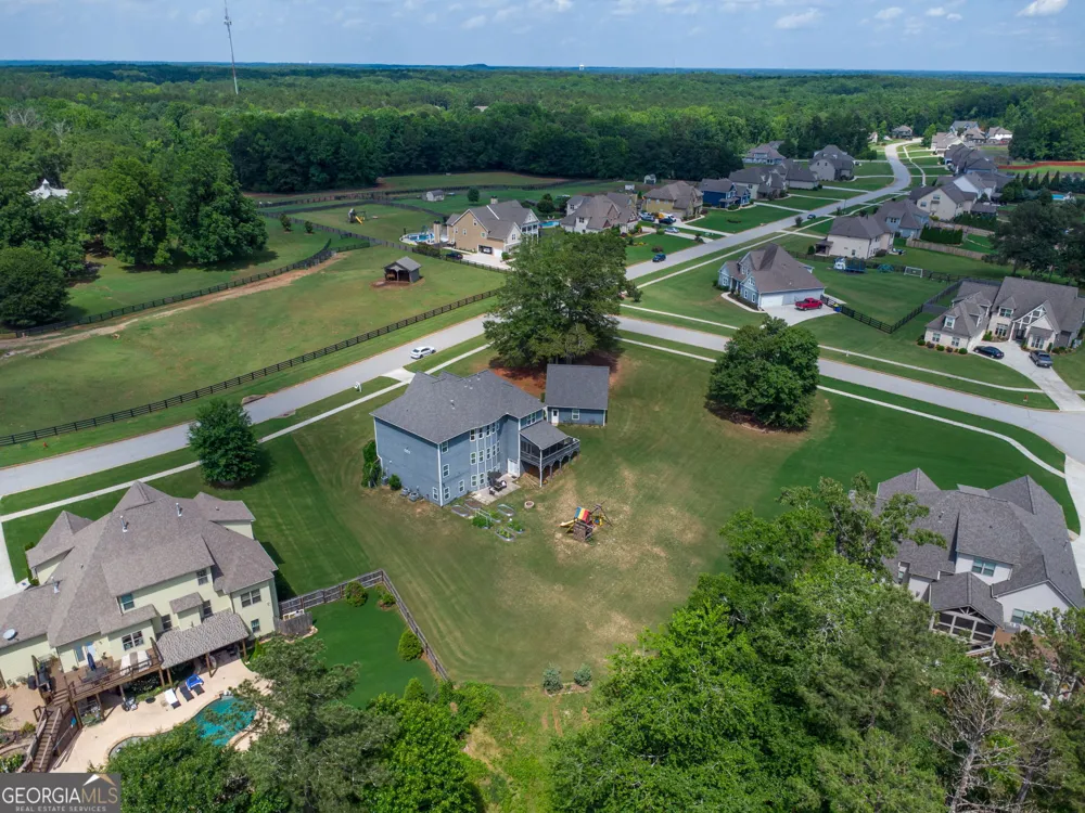 73 Palomino DR Newnan, GA 30265