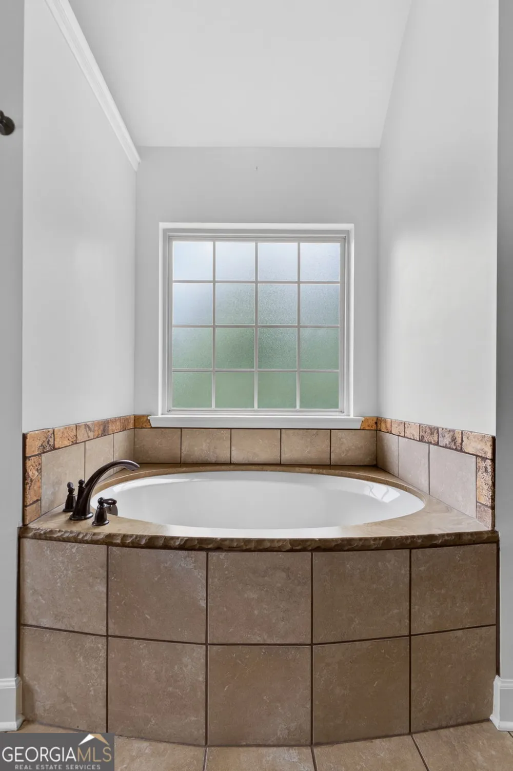 155 Cody TRL Senoia, GA 30276