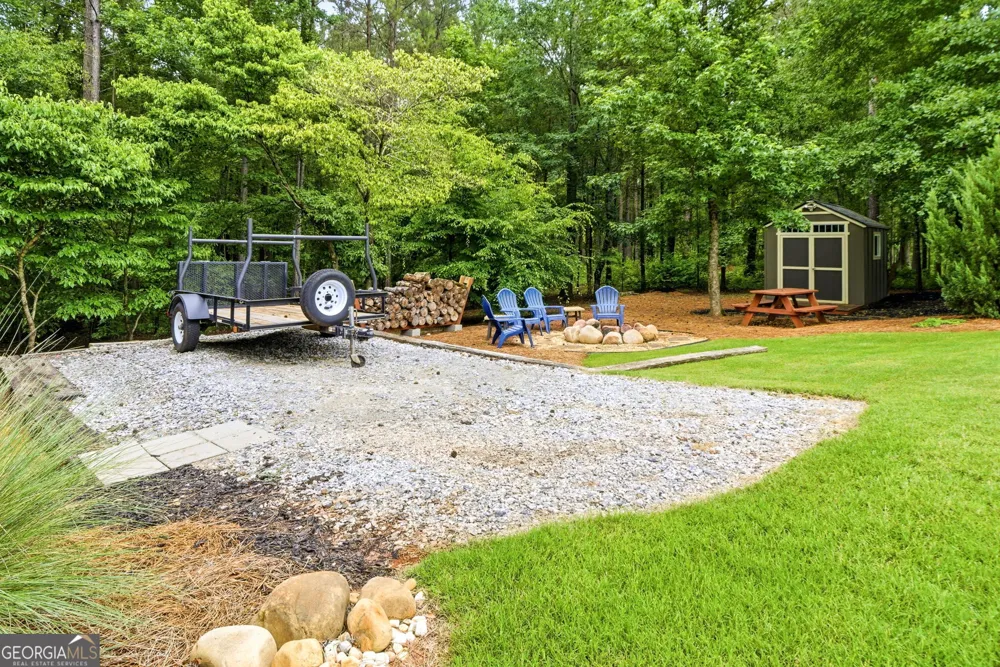 155 Cody TRL Senoia, GA 30276