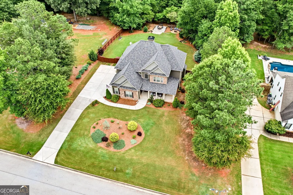 155 Cody TRL Senoia, GA 30276