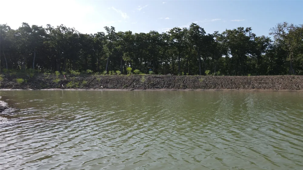 Cr-232 Collinsville, TX 76233