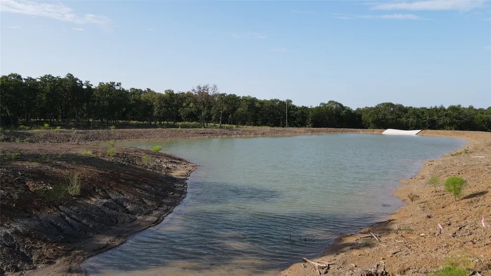 Cr-232 Collinsville, TX 76233