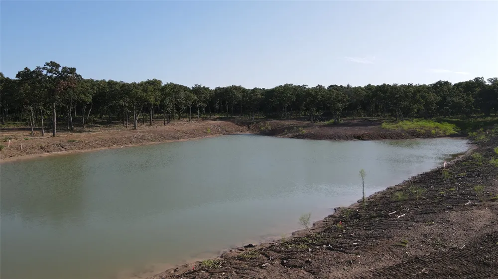 Cr-232 Collinsville, TX 76233