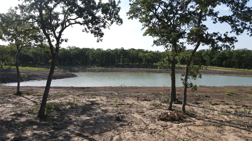 Cr-232 Collinsville, TX 76233
