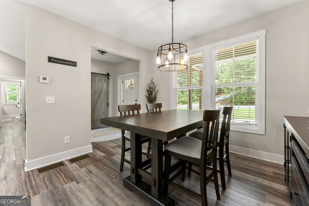 35 Chimney LN Cleveland, GA 30528