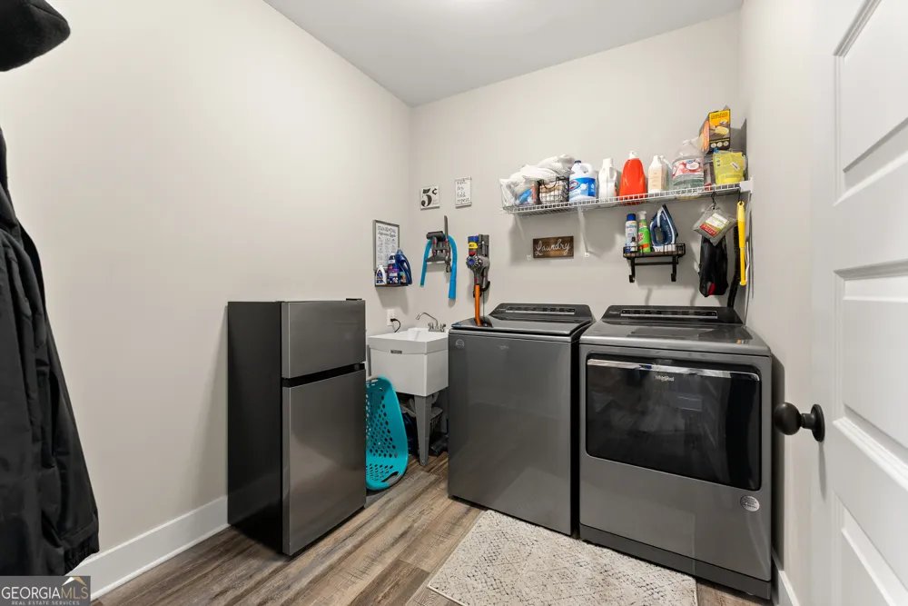 35 Chimney LN Cleveland, GA 30528