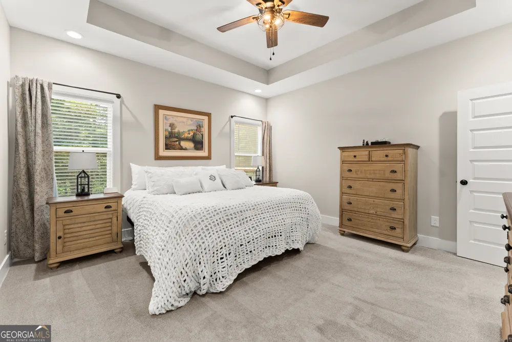 35 Chimney LN Cleveland, GA 30528