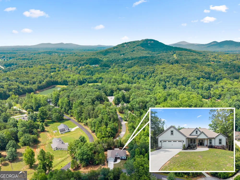 35 Chimney LN Cleveland, GA 30528