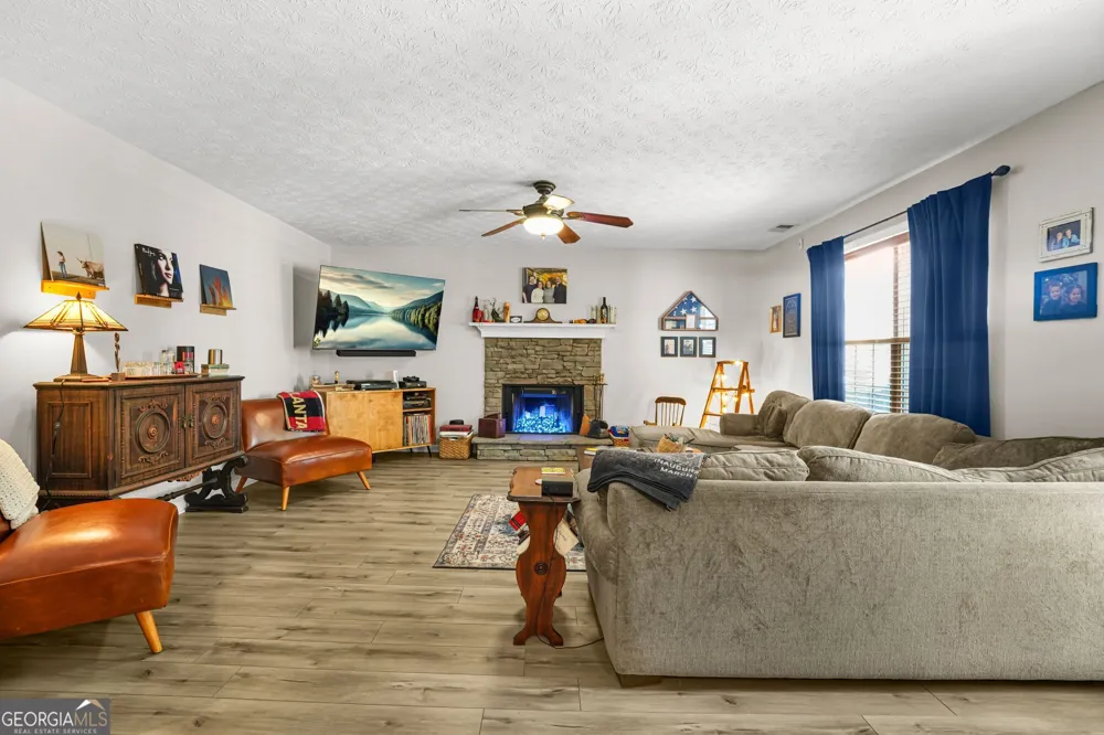 1623 Cagle CT Lawrenceville, GA 30045