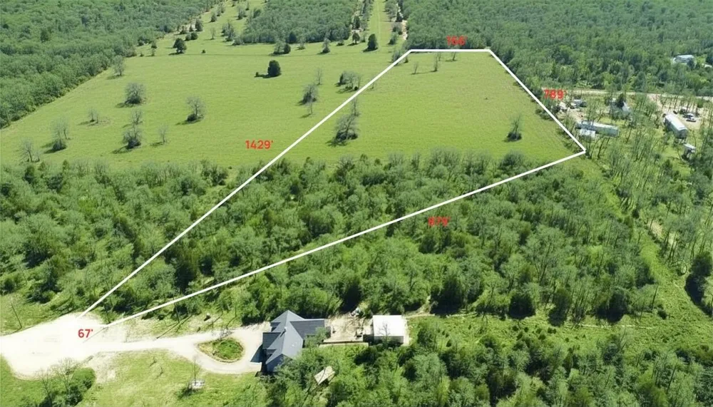 25 Oakview Lane Thrall, TX 76578