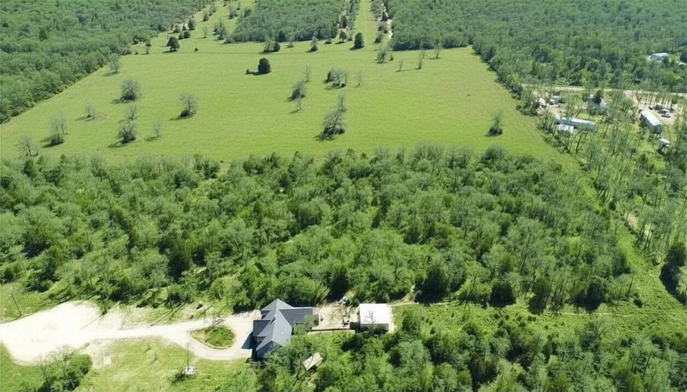 25 Oakview Lane Thrall, TX 76578