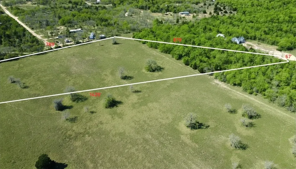 25 Oakview Lane Thrall, TX 76578