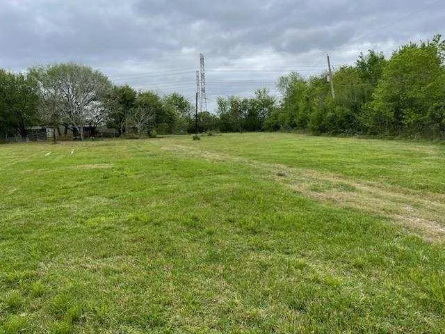 6602 Clara Lane Rosharon, TX 77583