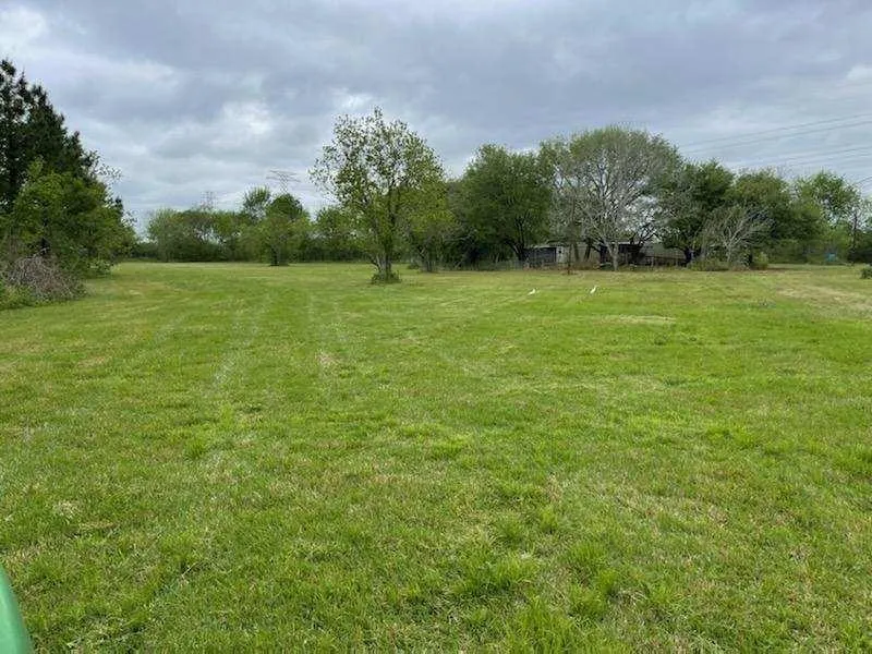 6602 Clara Lane Rosharon, TX 77583