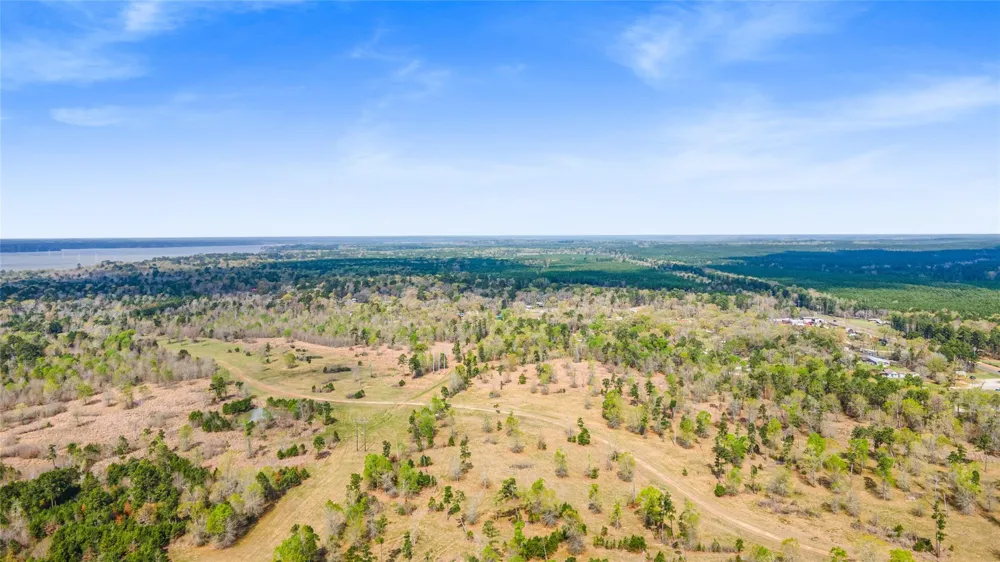 Eagle Falls Boulevard Trinity, TX 75862