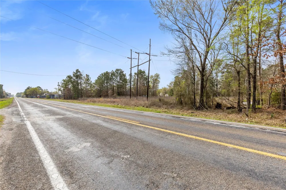 Eagle Falls Boulevard Trinity, TX 75862